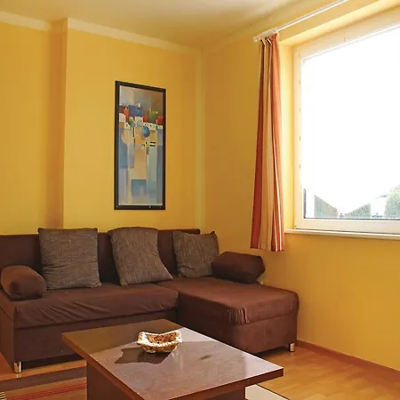 Three-bedroom Holiday In